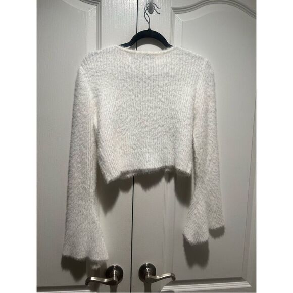 Curaae Women's Sweater Crop Fuzzy Sweater Sweater for Women in White size Small - Picture 2 of 3